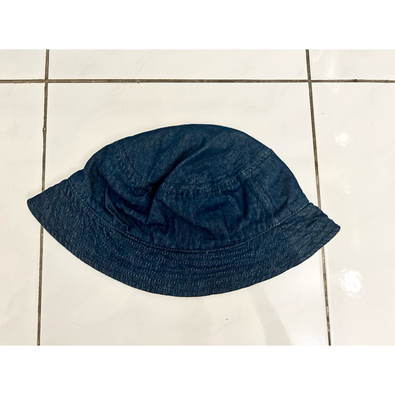 Preloved Topi Bulat Denim