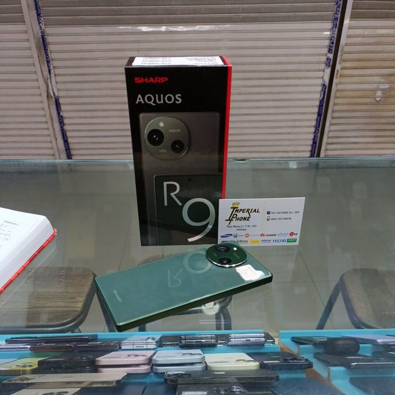 sharp aquos r9 12/256 resmi second