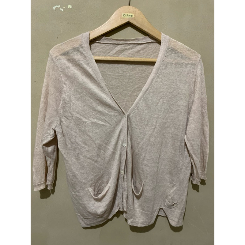 

cardigan second