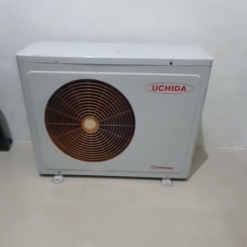 Second Ac Outdoor Uchida 1pk ( mulus dan Ori)