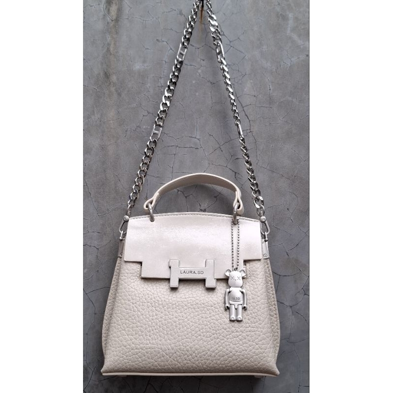 tas fashion slempang laura by madelyn