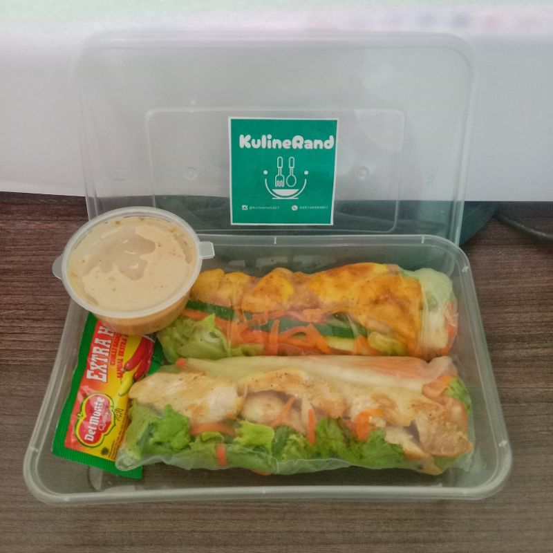 

Vietnam Salad Rolls - Chicken Grill