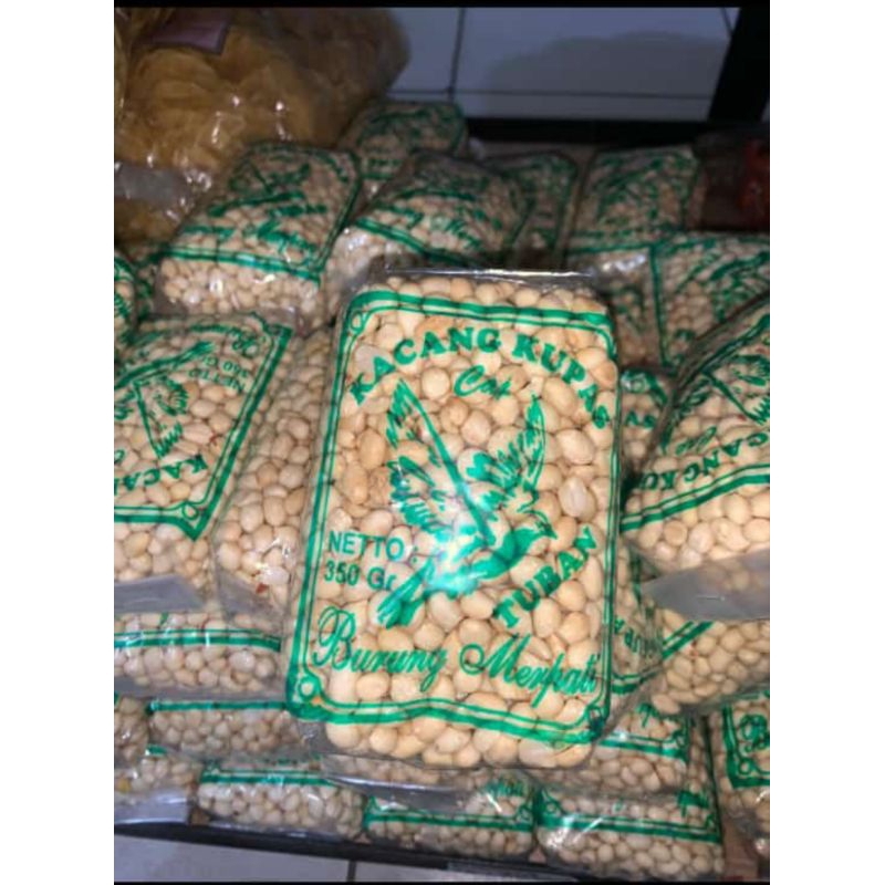 

Kacang Kupas Tuban Asli Barokah berat 370gr