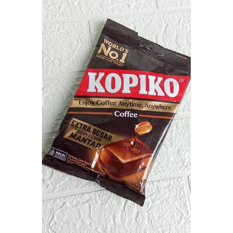 

Permen KOPIKO manis rasa Kopi 1 pack isi 50 butir