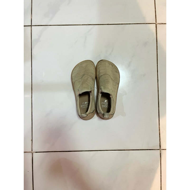Pyopp PORO Barefoot Sneakers (preloved)