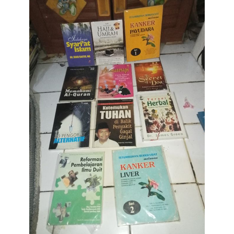

JUAL 11 BUKU