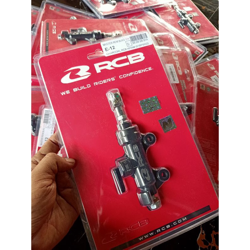 Master rem belakang RCB E-12
