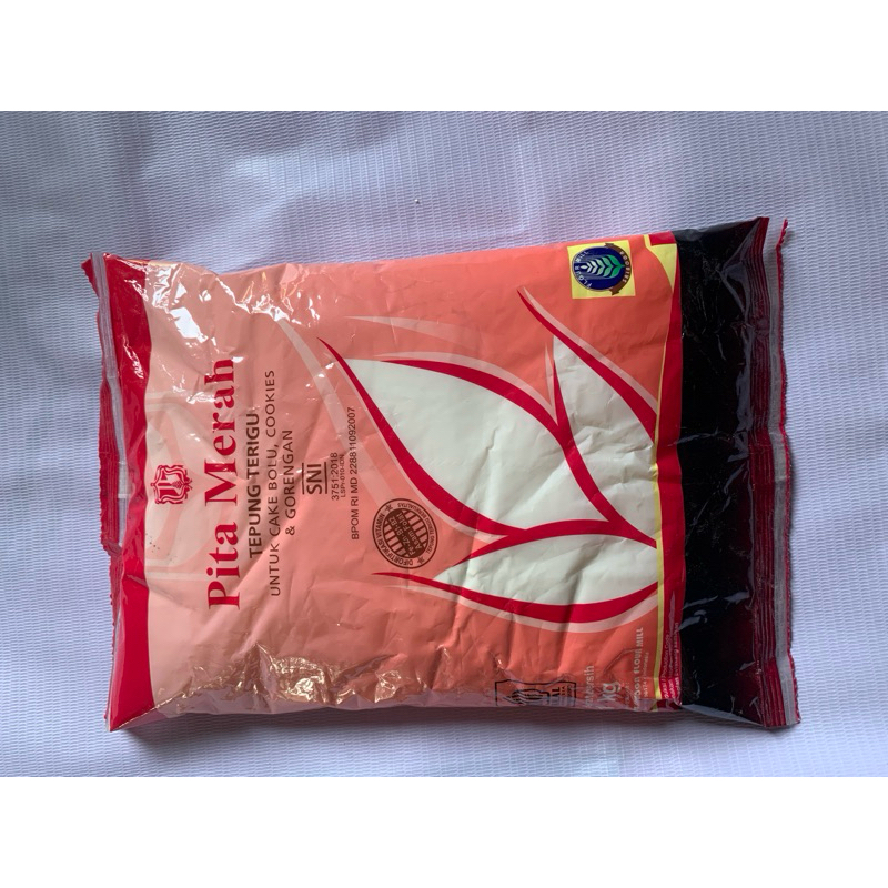 

Tepung terigu Pita Merah 1 kilogram