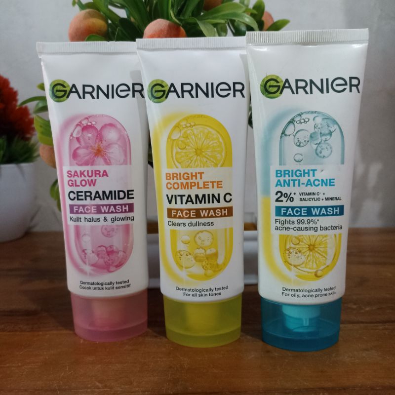 GARNIER face wash 100ml