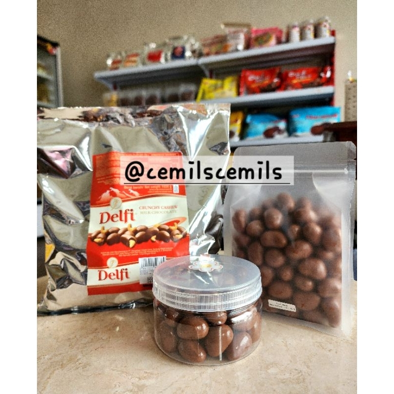 

Coklat Dragees Delfi Almond / Delfi Mede