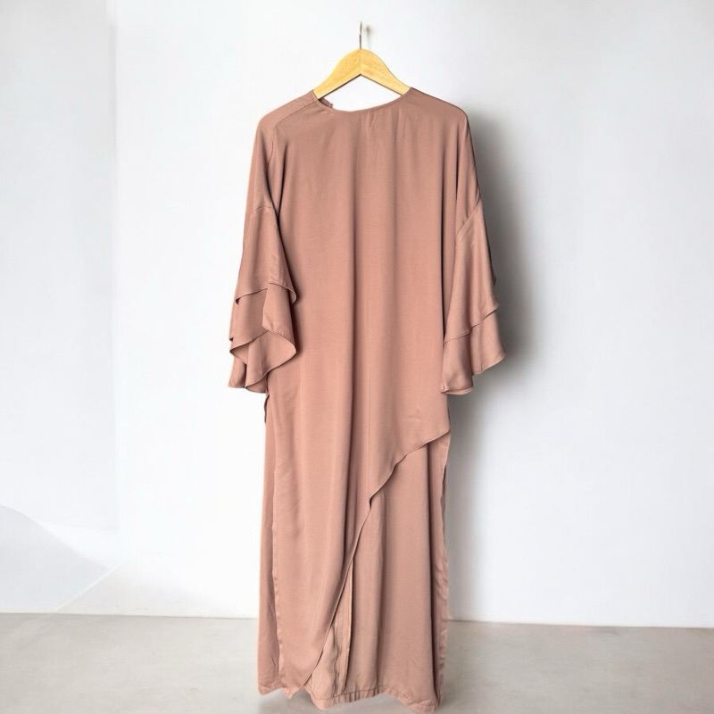 PRELOVED ADA by Ayu Dyah Handari