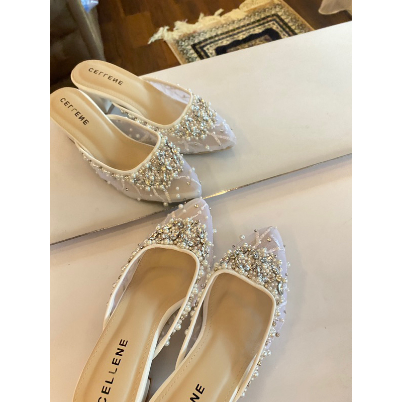 Wedding shoes by cellene sekali pakai