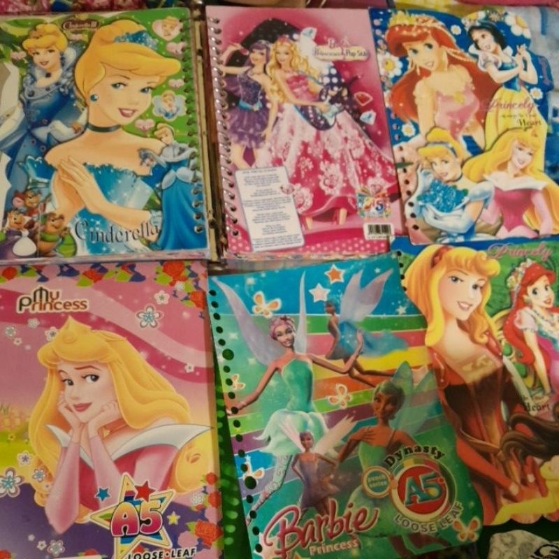 

Binder preloved