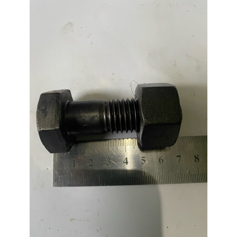 BAUT MUR BAJA KUNCI 32mm