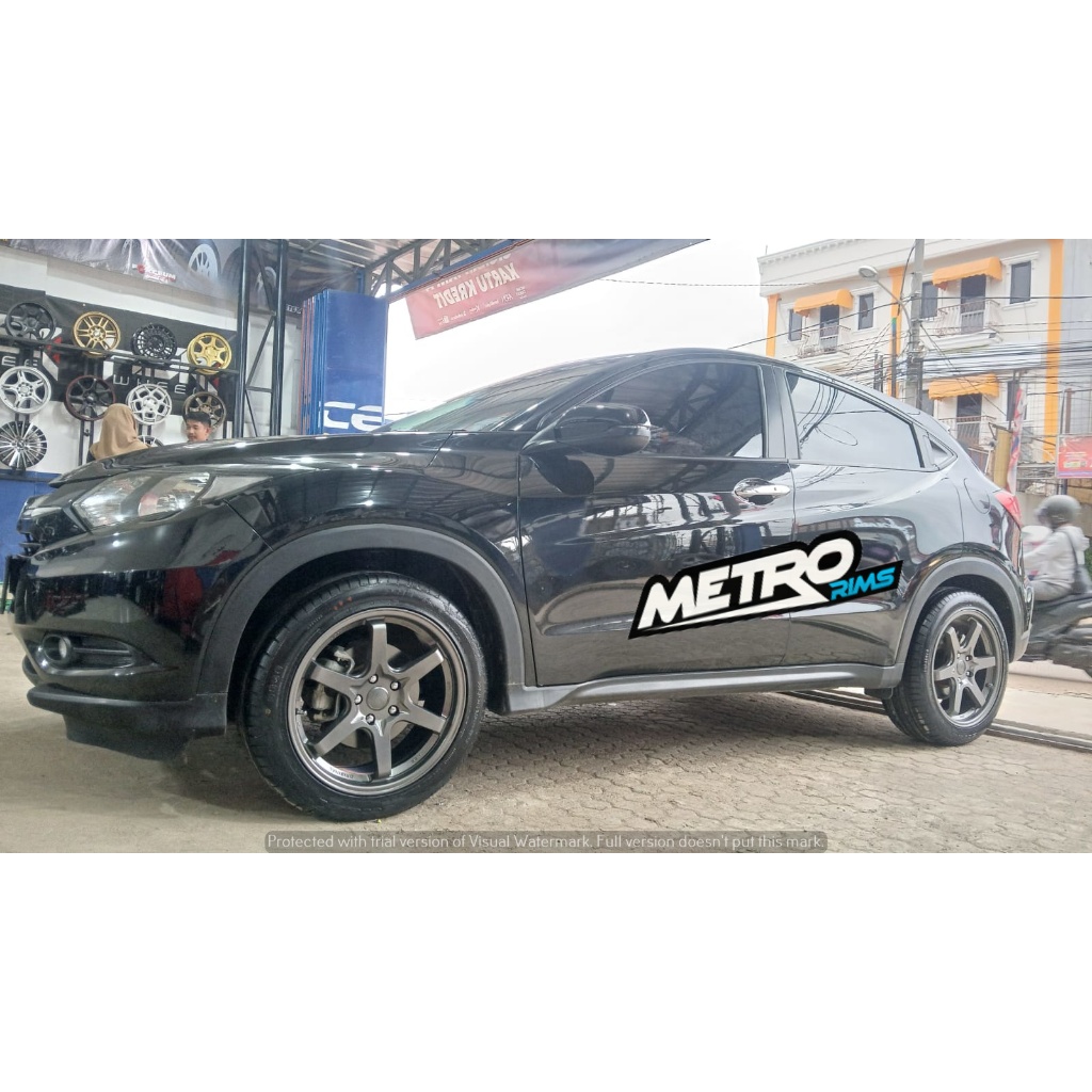 PAKET VELG PLUS BAN UNTUK MOBIL HRV USE VELG HSR STY R18 PLUS BAN ACCELERA 225 50 R18 PHI-R