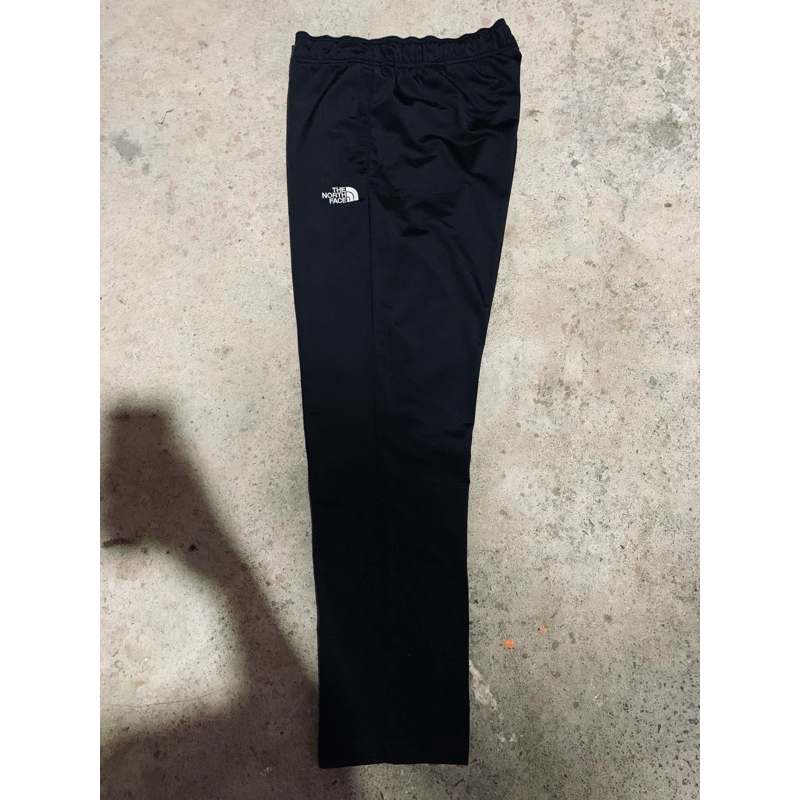 Celana the north face