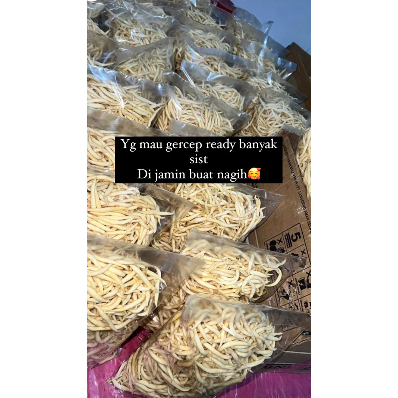 

kue daki atau batang roiko