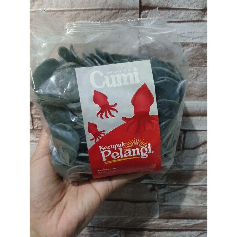 

Kerupuk Merk Pelangi 250 gram Rasa Cumi, Bawang Bibir, Terasi dan Bawang
