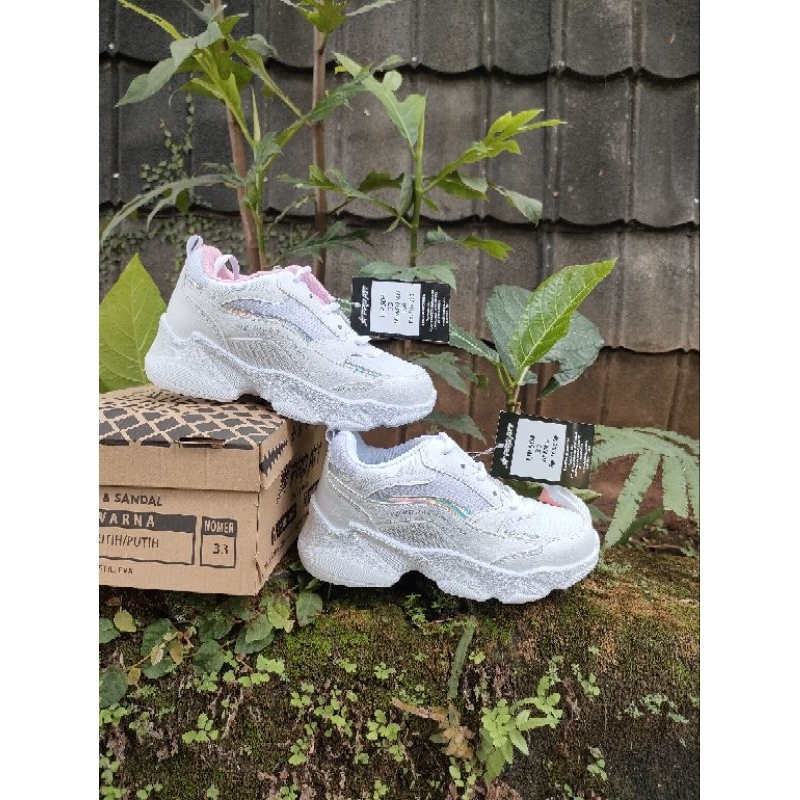 Pro ATT Sepatu LIP 504 Putih Abu dan Putih Pink Sepatu putih cewek UK 37-40