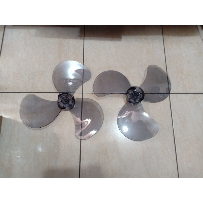 baling-baling kipas angin maspion ( 14 inchi )