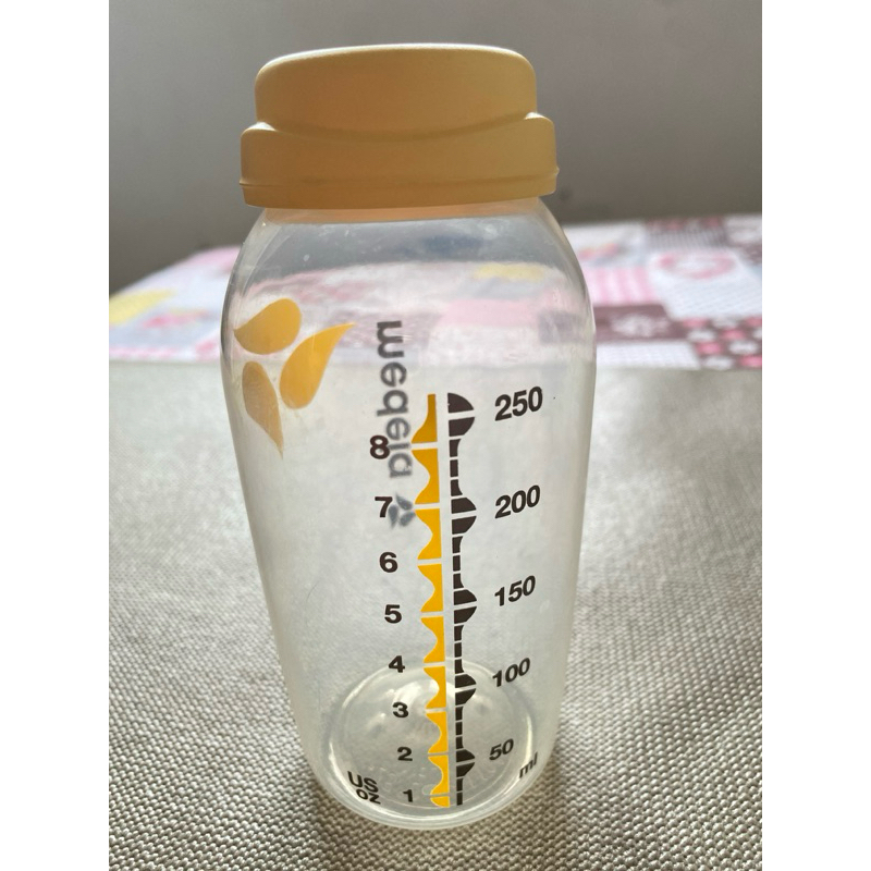 PRELOVED Botol Asi Medela 250ml+Penutup