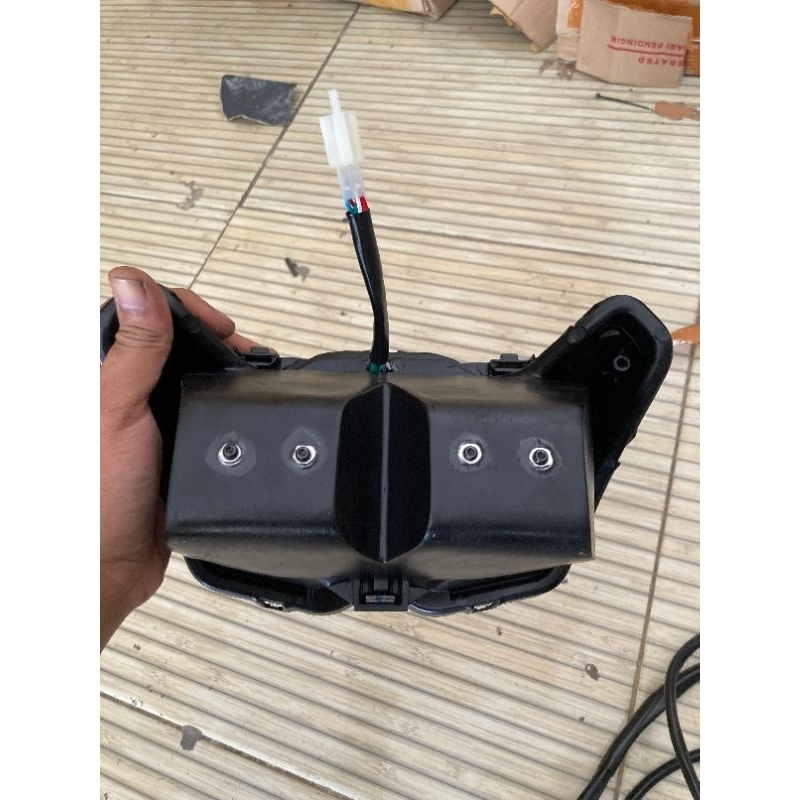 Proji Biled Jupiter z1