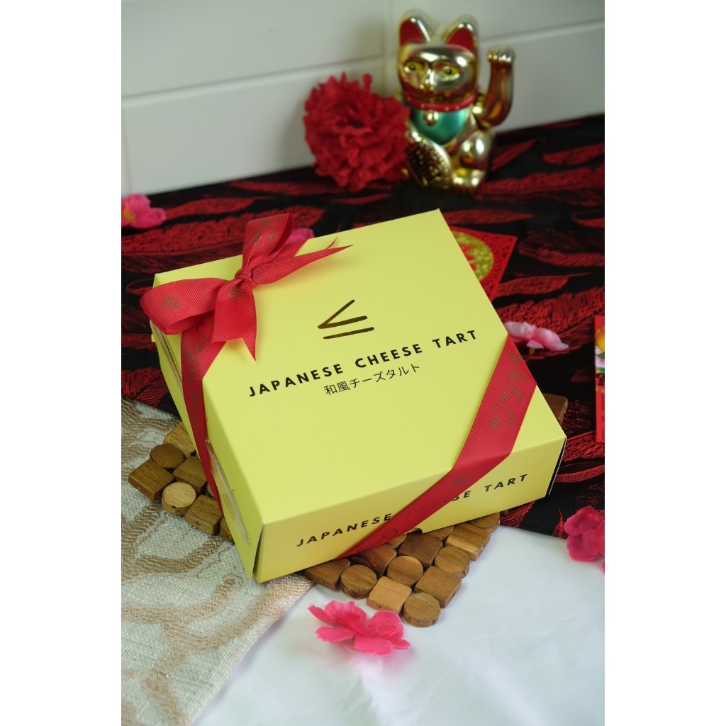 

Hampers Imlek / CNY Hampers / Parcel Imlek / Japanese Cheese Tart Kaastangel - LOTUS