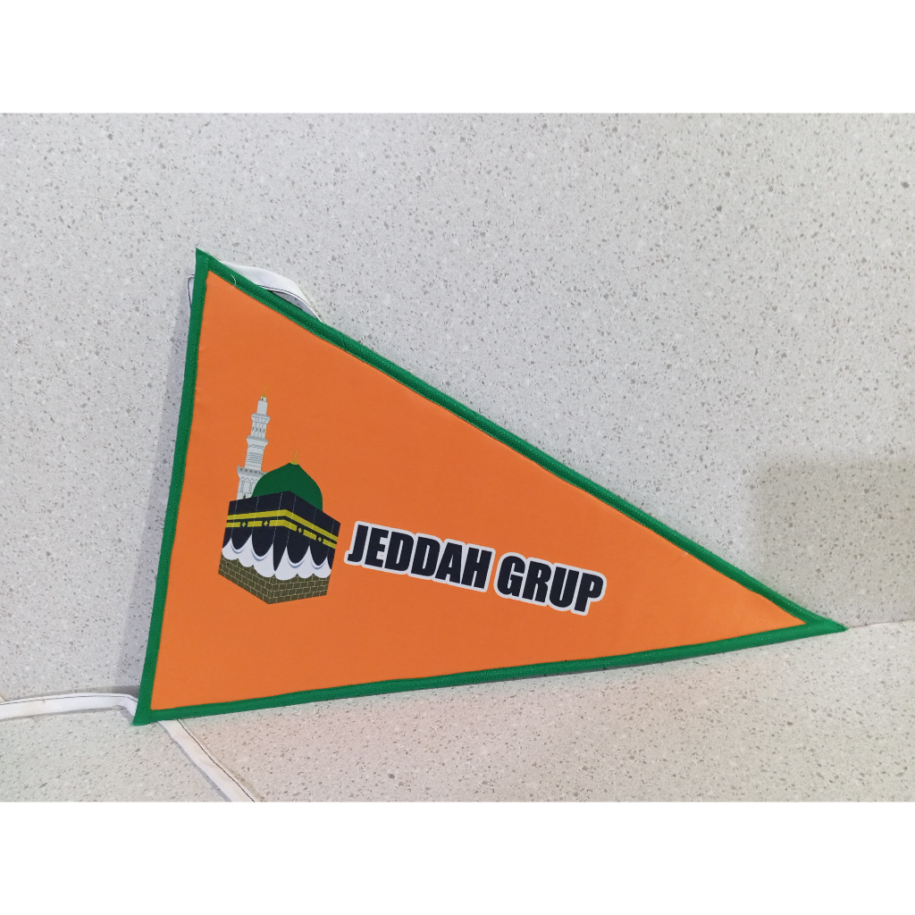 Bendera Travel Custom Logo Desain / Bendera Segitiga Custom / Bendera Tour Guide Tebal Kaku