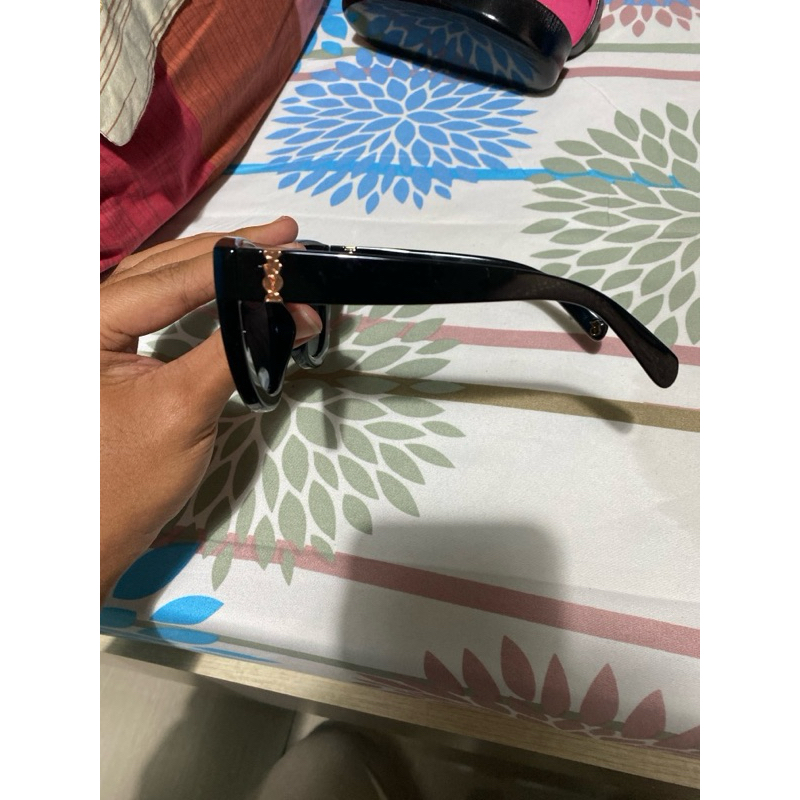 kacamata victoria secret original