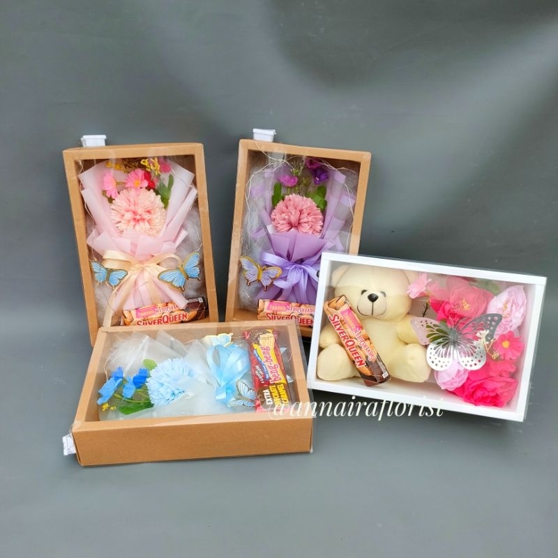 

Box Bunga coklat/ hadiah valentine, ulang tahun