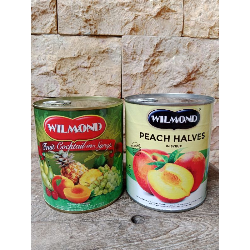 

WILMOND PEACH HALVES / FRUIT COCKTAIL IN SYRUP 825 gram ( HALAL)