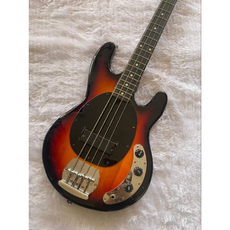 Bass Musicman 4string sunbrust custom