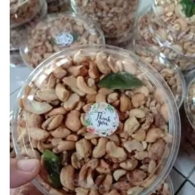 

kacang mete
