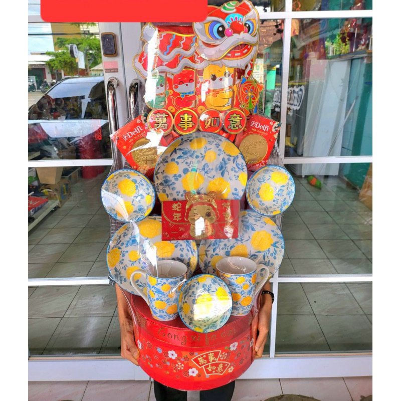

parcel hampers imlek pecah belah