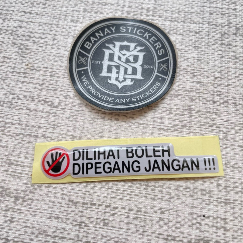 

Sticker Stiker Emblem Dilihat Boleh Dipegang Jangan Sticker Timbul