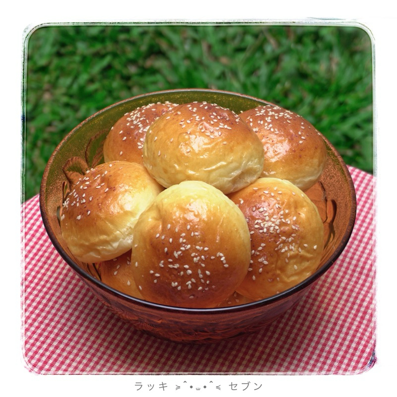 

Japanese Milk Bun Bread • Roti Bulat Jepang Milk Buns Bread