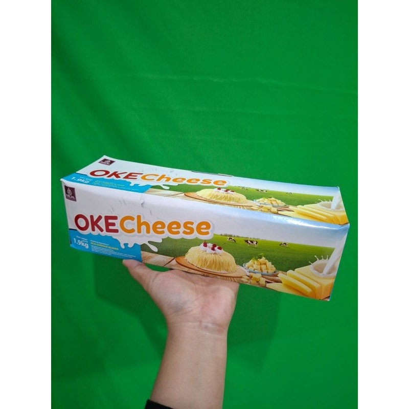 

KEJU MEEG OKE CHEESE KEMASAN 1,9KG