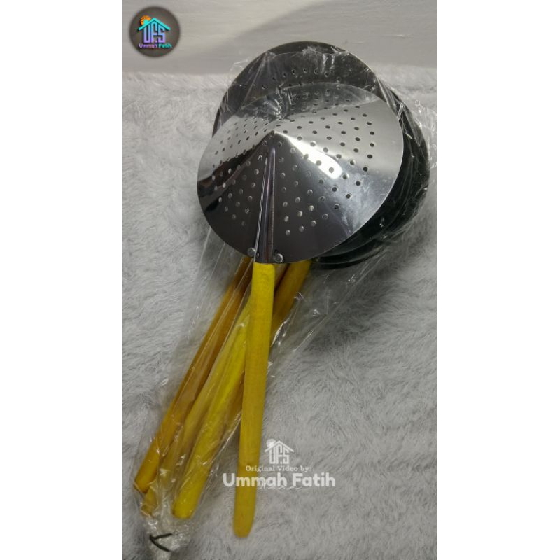 Serok Gorengan Gagang Kayu Berkualitas