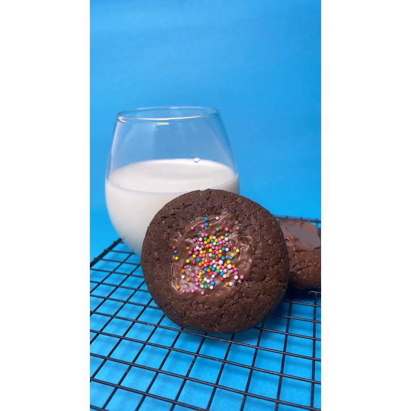 

Hazelnut Cookies (isi selai hazelnut)