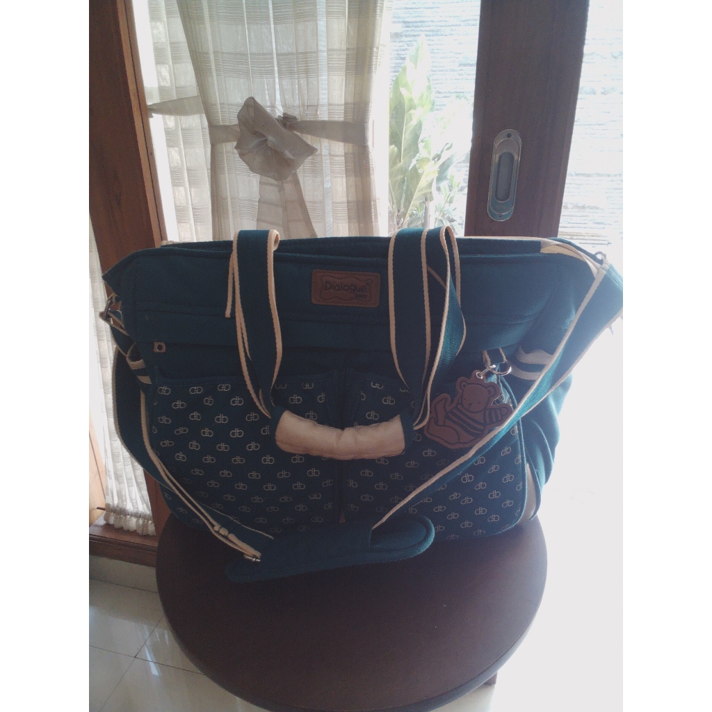 Tas Bayi Besar Dialogue Baby Bag - Hijau Preloved