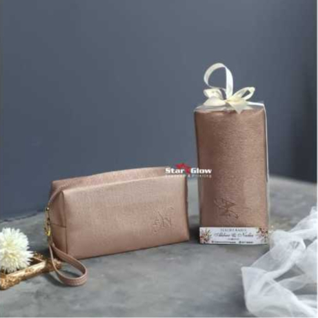 SOUVENIR PERNIKAHAN POUCH BOXY/ SOUVENIR POUCH EMBOS/ SOUVENIR WEDDING DOMPET POUCH