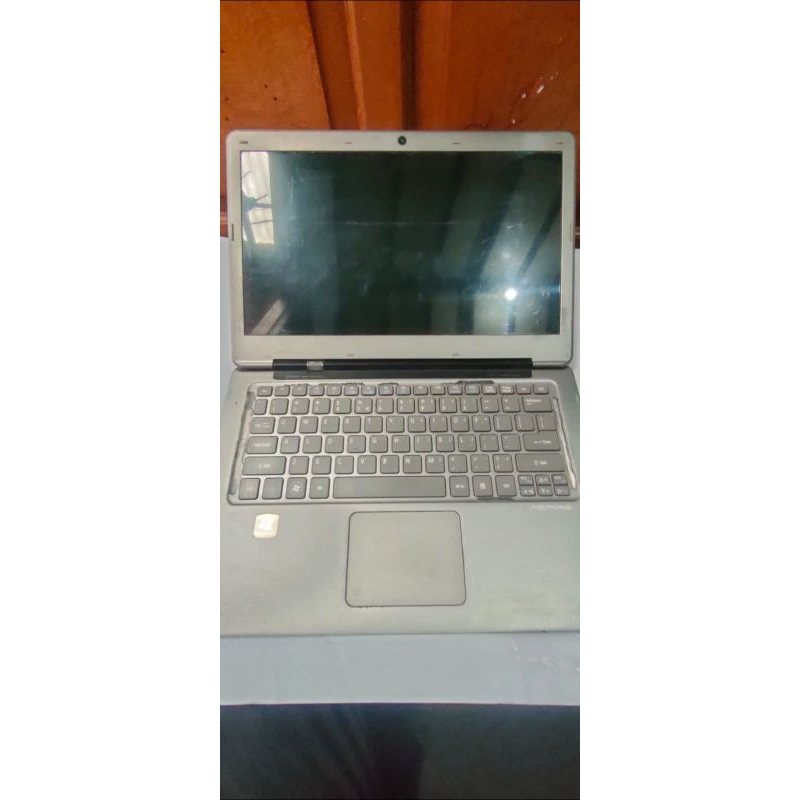 Laptop Second - Ultrabook Acer aspire s3 slim body metal (alumunium)