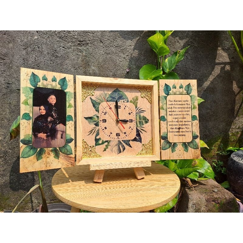 Jam Custom Kayu / Souvenir Jam Kayu