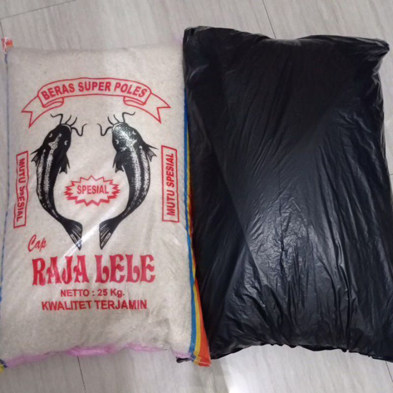 

BERAS Pulen 25kg Raja Lele Packing Kresek Beras Aman saat Hujan Instant