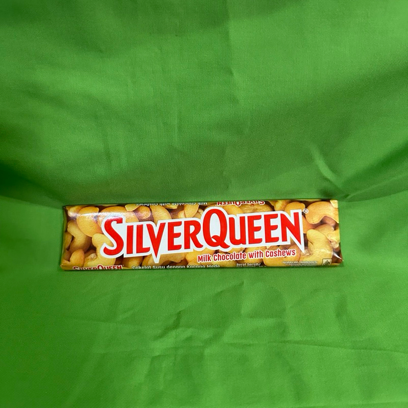 

Ygshop17 Silverqueen 58Gr / 55Gr Cashew Almond Fruit&Nut Dark White