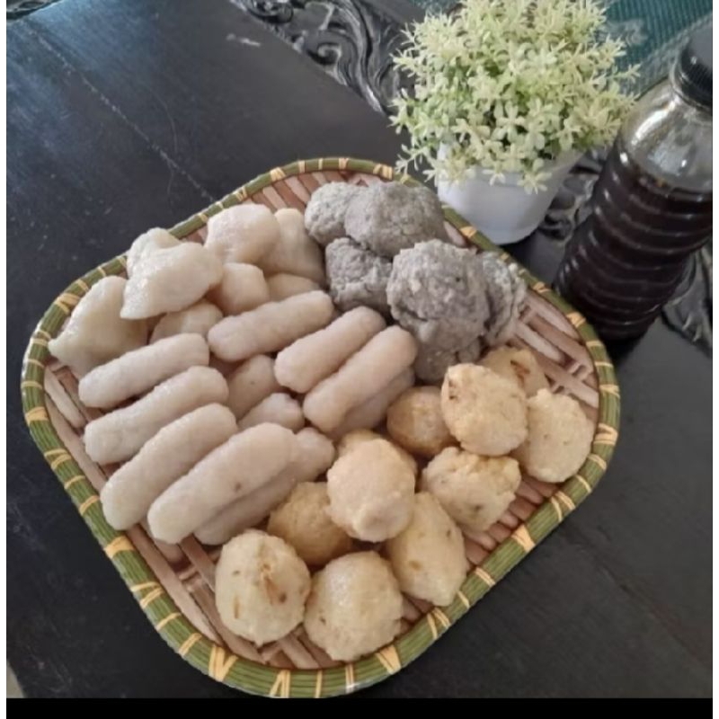 

pempek Palembang asli campur 25 psc