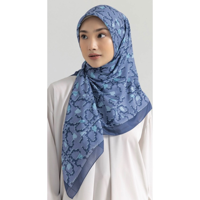 NEW Thara scarf monogram ria miranda