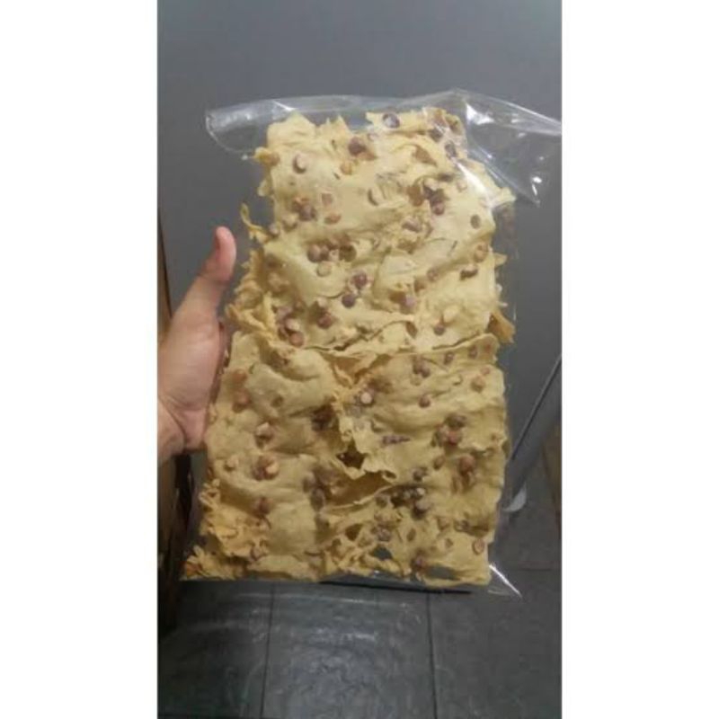 

cemilan keripik rempeyek 1 kg 500 gram 200 gram 100 gram murah
