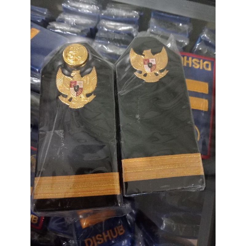 pangkat PDU evolet pelayaran kancing balok 1