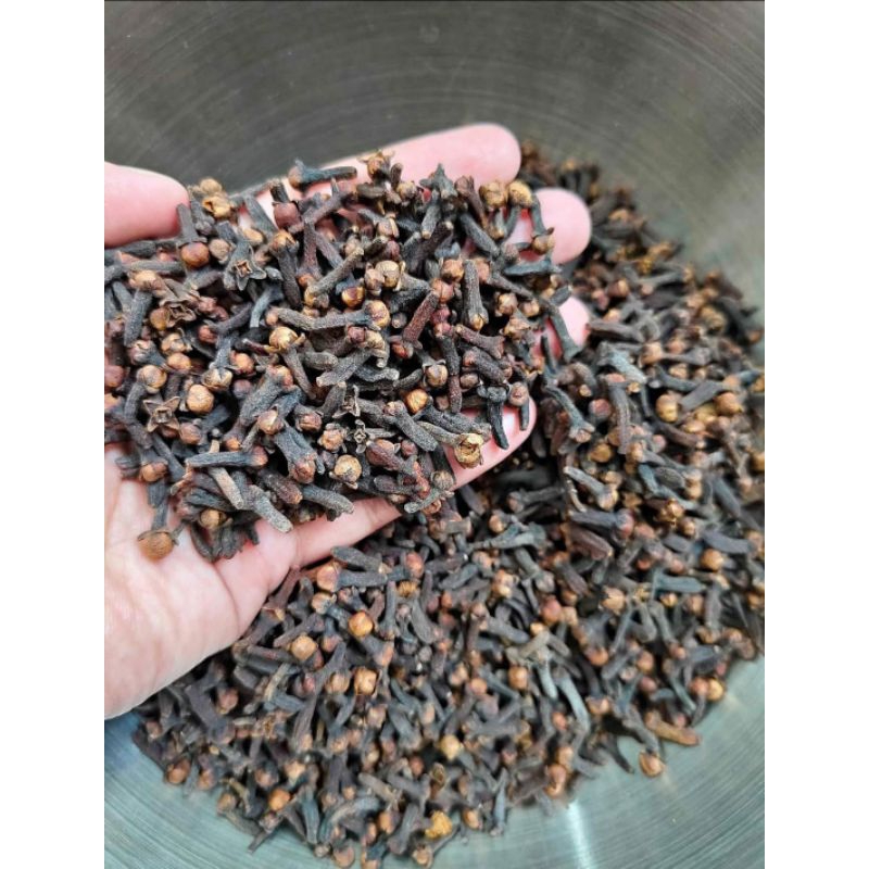 

CENGKEH KERING UNTUK BUMBU MASAK 200gram